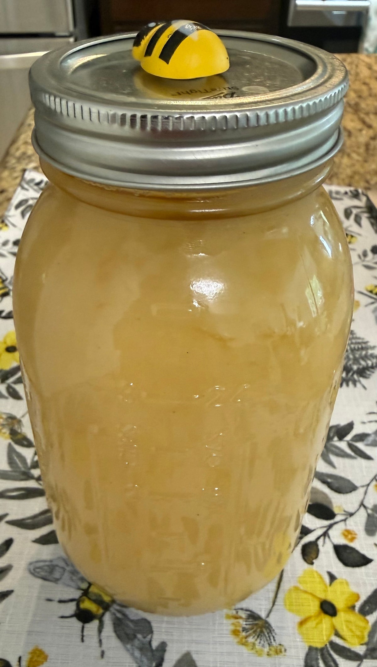 64 OZ Tucson Honey