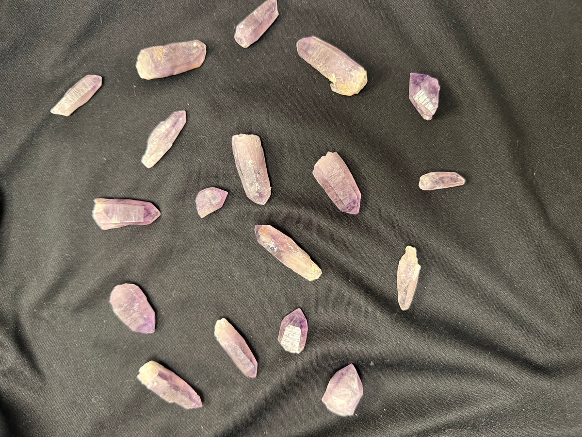 Raw, purple crystals small